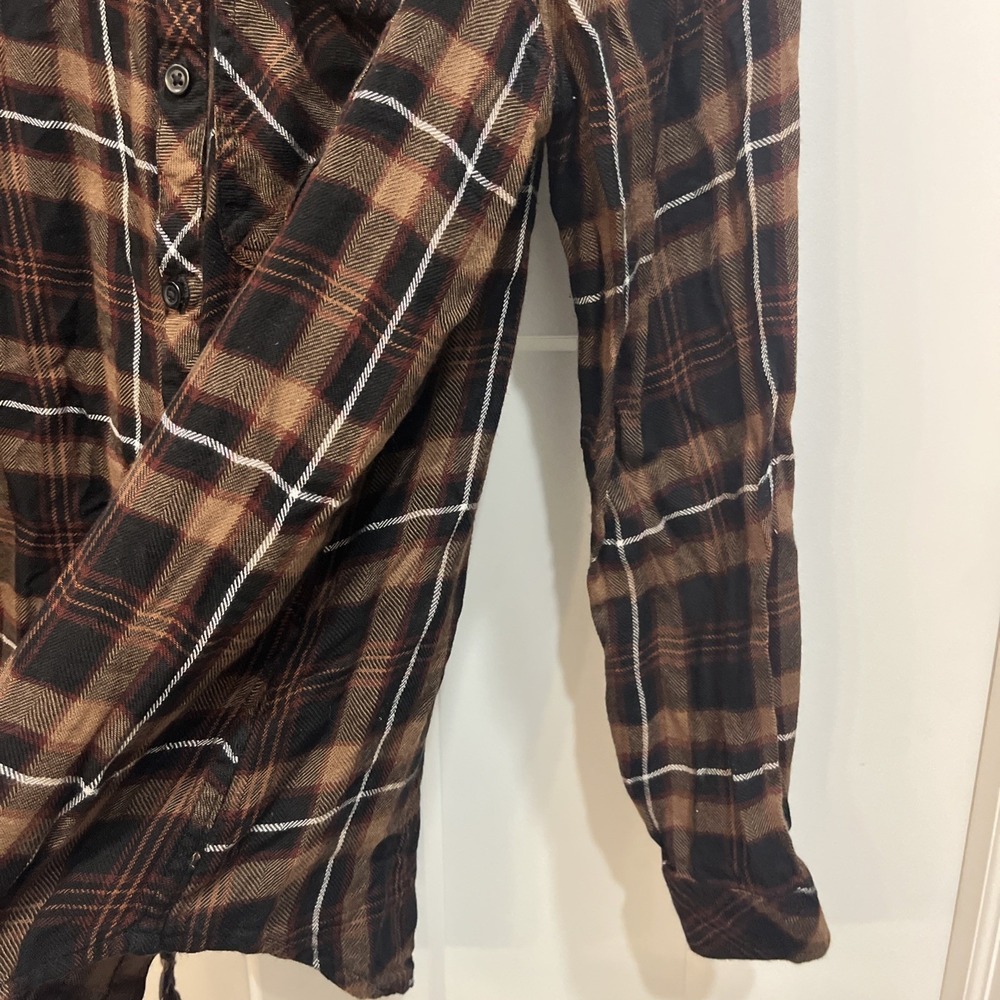 Beach Lunch Lounge Women's Button Down Shirt Brushed Flannel Brown Size Large - Picture 5 of 9